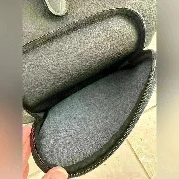 Esprit 90’s Faux Leather Backpack - Picture 8 of 10